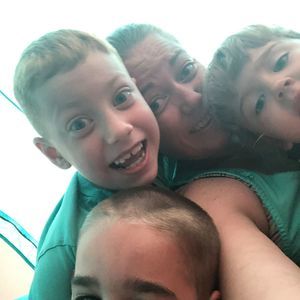 Meet your Posher, Angela